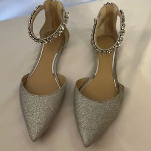 Jewel Badgley Mishchka Cassidy - Silver